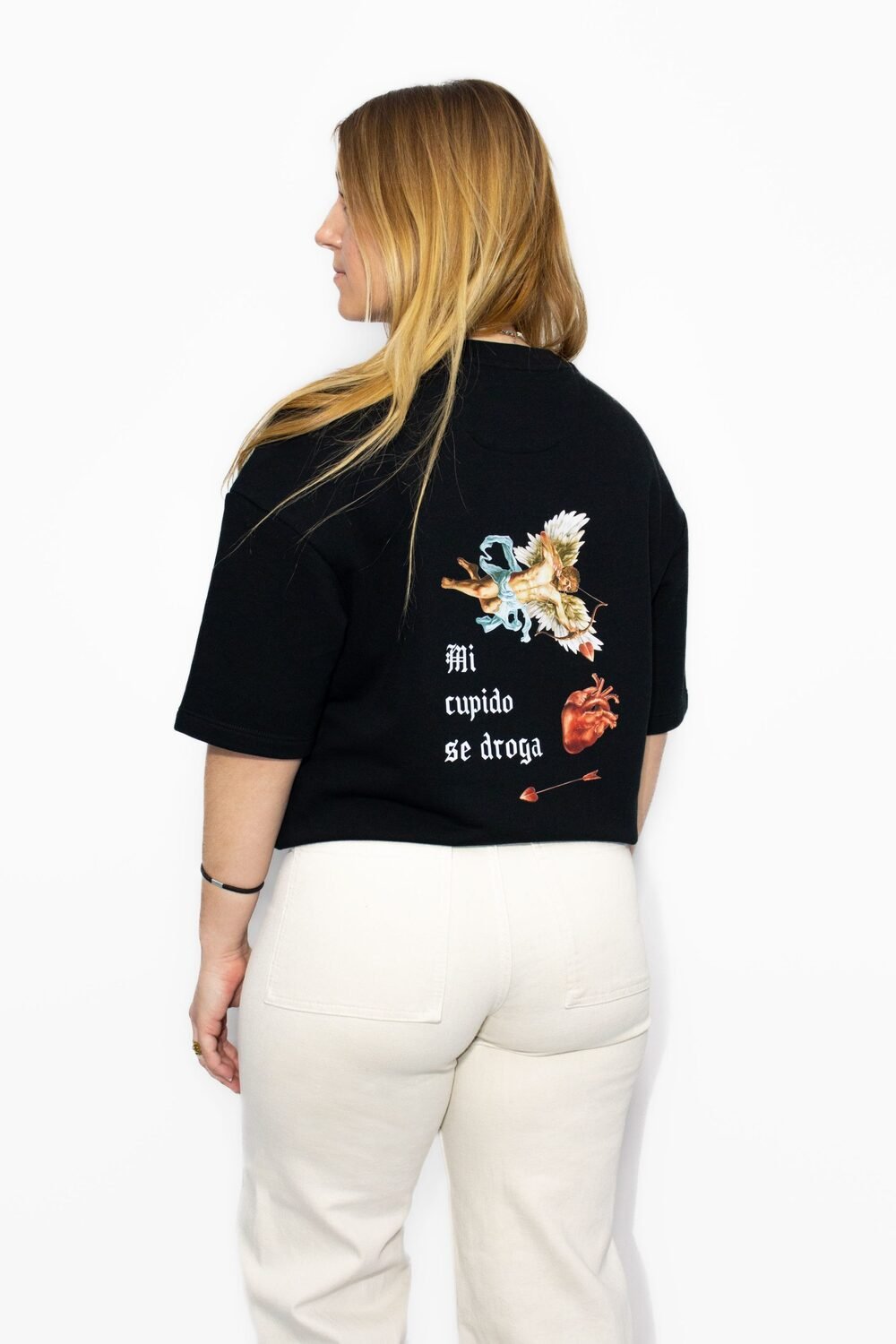 camiseta black mi cupido se droga femenina